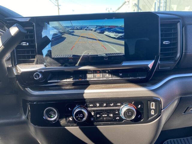 2022 GMC Sierra 1500 Elevation Standard