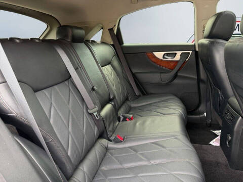2009 Infiniti FX35
