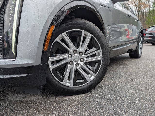 2024 Cadillac LYRIQ Tech