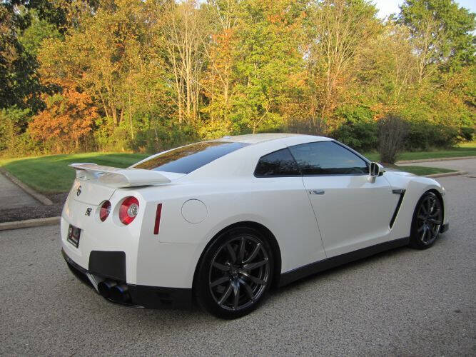 2013 Nissan GT-R Premium