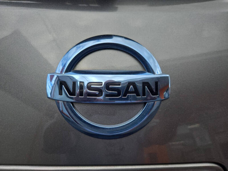 2015 Nissan LEAF SV