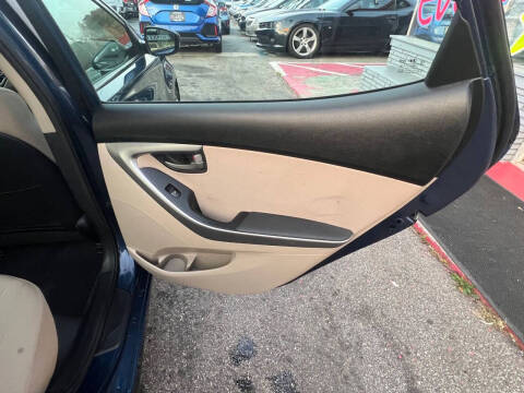 2016 Hyundai Elantra