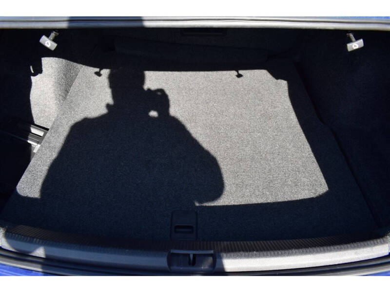 2017 Volkswagen Passat 1.8T SEL Premium