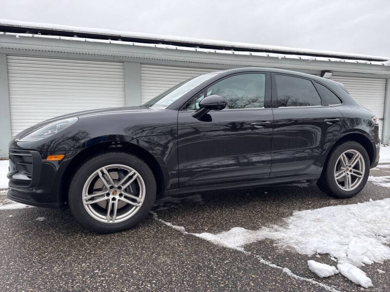 2025 Porsche Macan