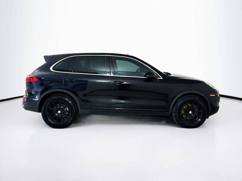 2016 Porsche Cayenne