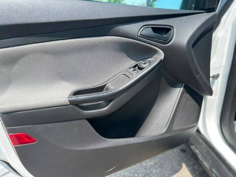 2012 Ford Focus S