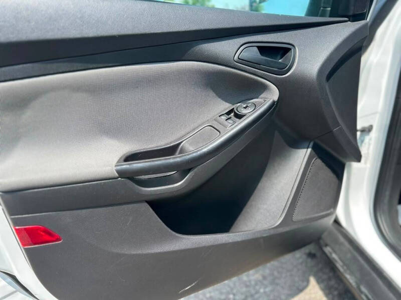 2012 Ford Focus S