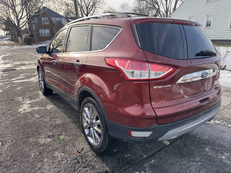 2015 Ford Escape SE