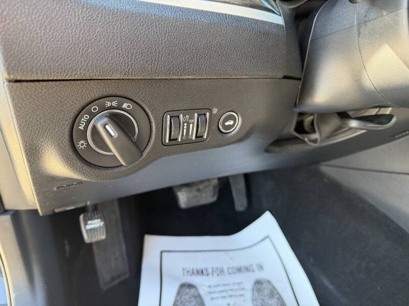 2021 Chrysler 300 Touring