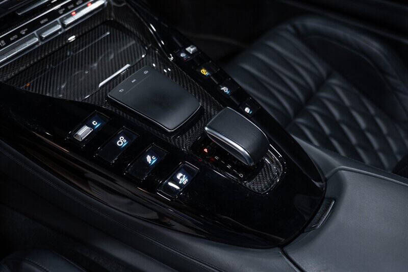 2021 Mercedes-Benz AMG GT