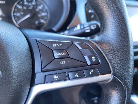 2022 Nissan Kicks SV