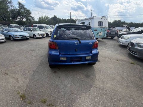 2000 Toyota Vitz