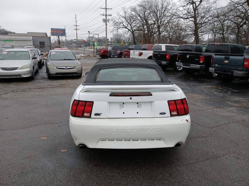 2000 Ford Mustang GT