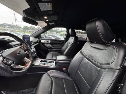 2021 Ford Explorer ST