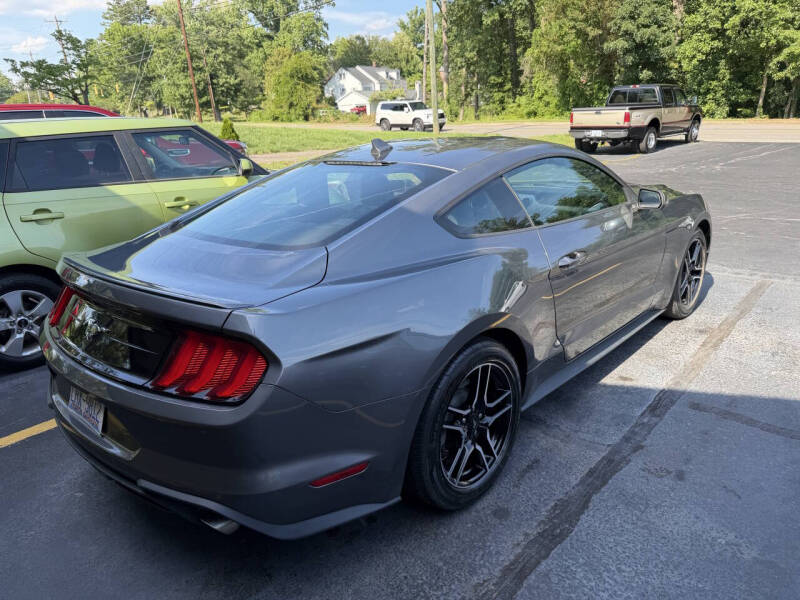 2022 Ford Mustang EcoBoost Premium