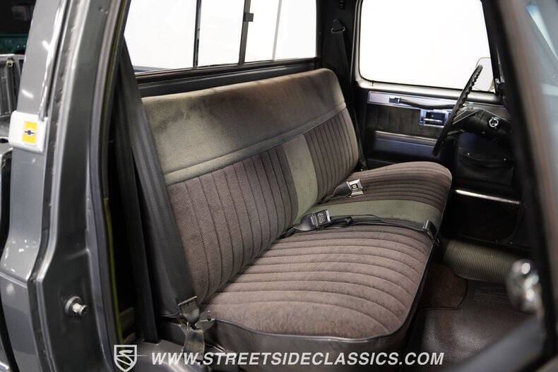 1987 Chevrolet R/V 10 Series