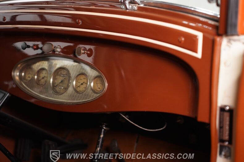 1932 Chrysler Cirrus
