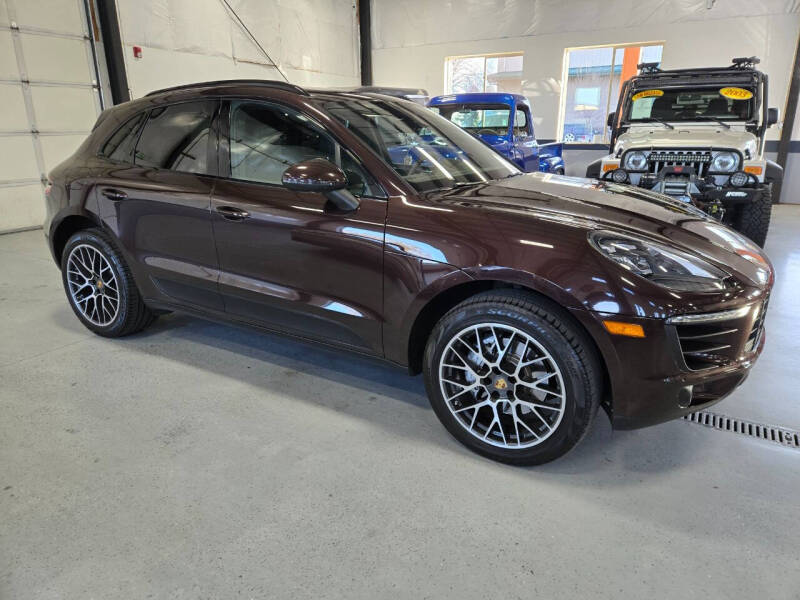 2017 Porsche Macan S
