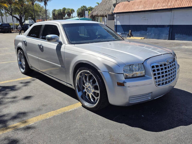 2005 Chrysler 300