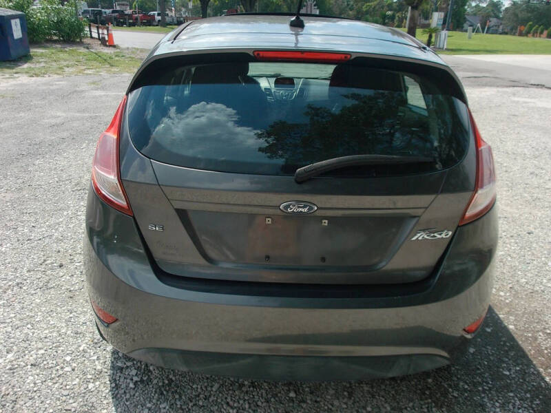 2016 Ford Fiesta SE
