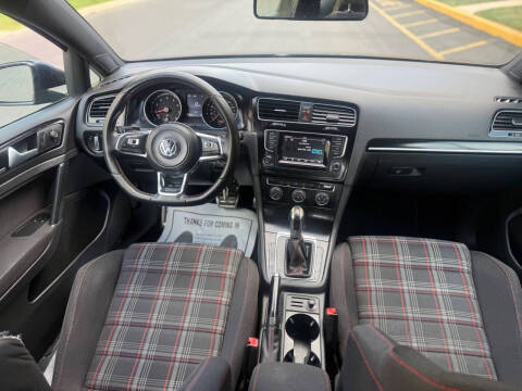 2015 Volkswagen Golf GTI S