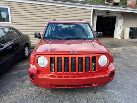 2010 Jeep Patriot for sale at JORDAN AUTO SALES in Youngstown OH