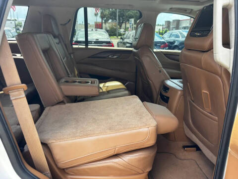 2015 Cadillac Escalade Platinum