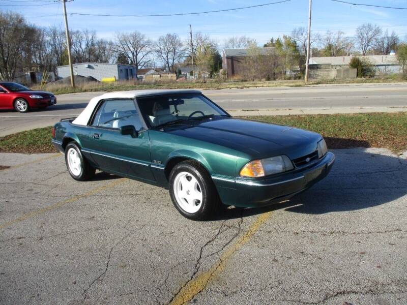 1990 Ford Mustang for sale at RJ Motors in Plano IL
