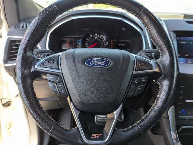 2020 Ford Edge for sale at Axio Auto Boise in Boise, ID