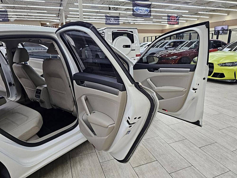 2021 Volkswagen Passat SE