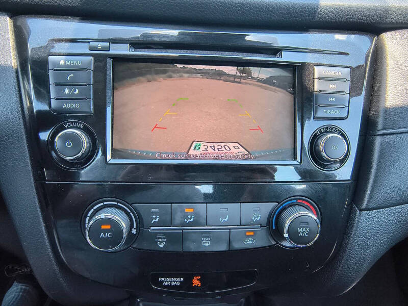 2019 Nissan Rogue S