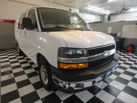 2023 Chevrolet Express 2500
