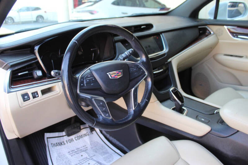 2019 Cadillac XT5 Luxury