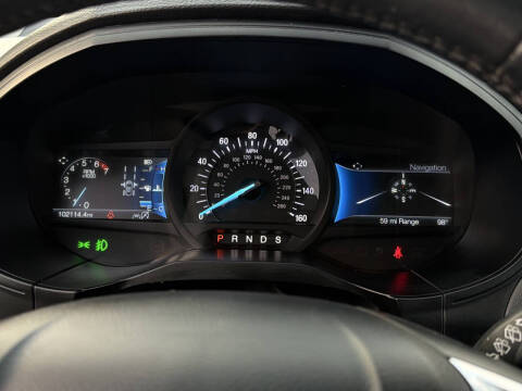 2022 Ford Edge Titanium