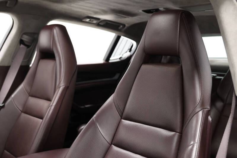 2015 Porsche Panamera 4S Executive