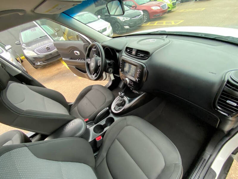 2018 Kia Soul +