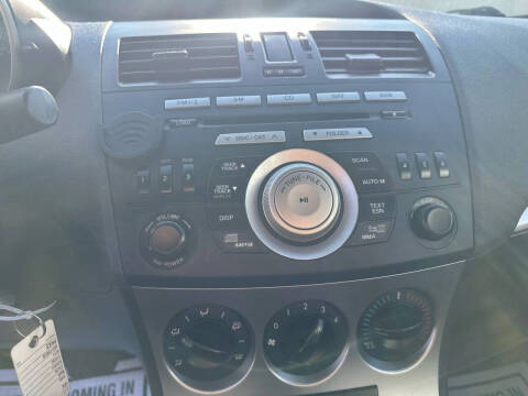 2011 Mazda MAZDA3 i Touring