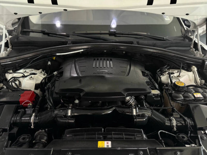 2018 Land Rover Range Rover Velar P380 R-Dynamic SE