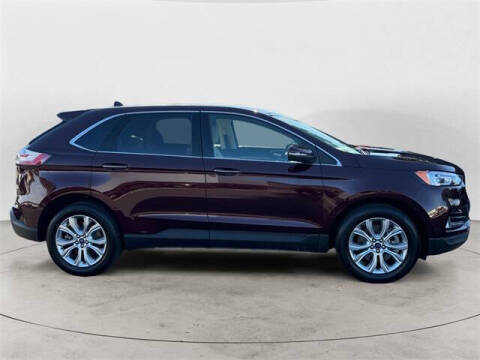 2021 Ford Edge Titanium