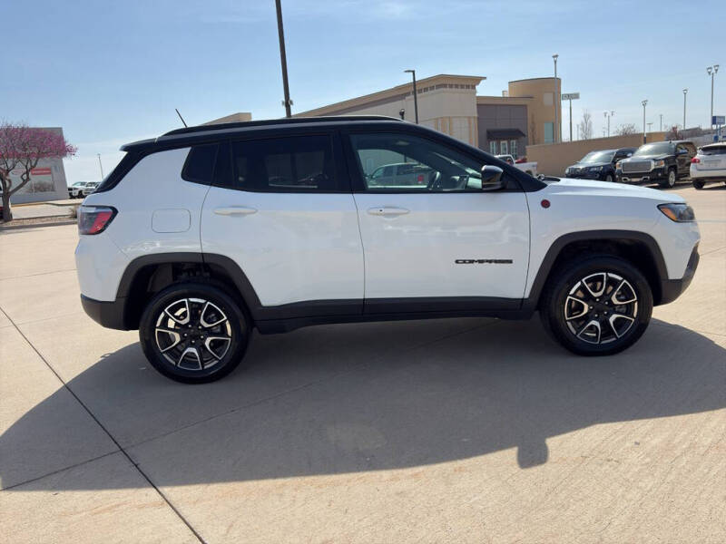 2024 Jeep Compass Trailhawk
