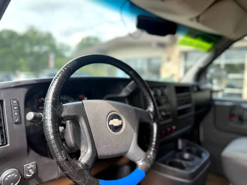 2011 Chevrolet Express 2500