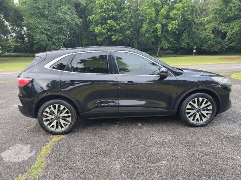 2020 Ford Escape Titanium