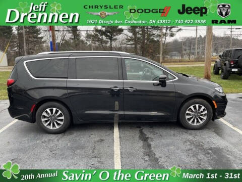 2021 Chrysler Pacifica for sale at JD MOTORS INC in Coshocton OH