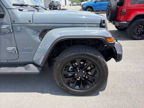 2025 Jeep Wrangler Sahara 4xe