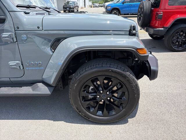 2025 Jeep Wrangler Sahara 4xe