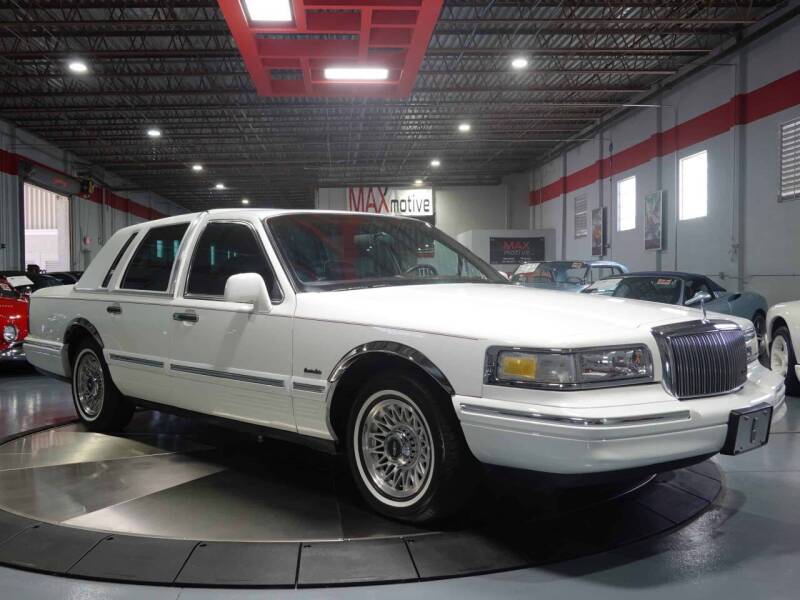 Used 1997 Lincoln Town Car For Sale 