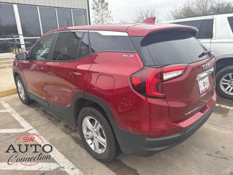 2024 GMC Terrain SLE