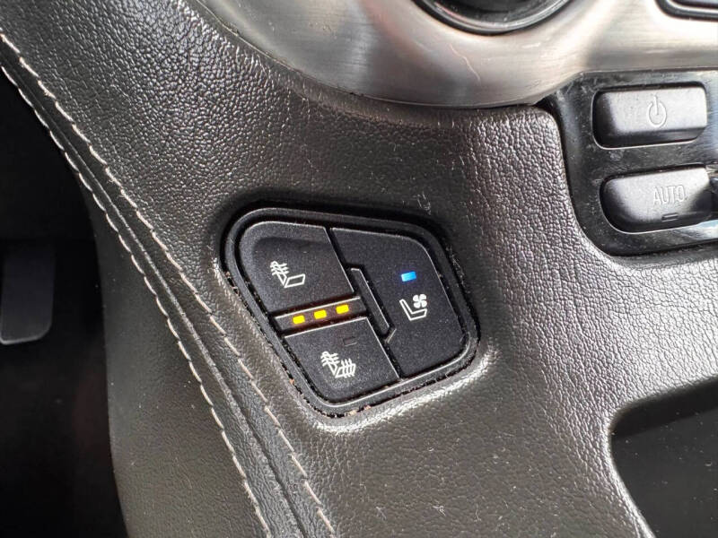 2018 GMC Yukon XL SLT