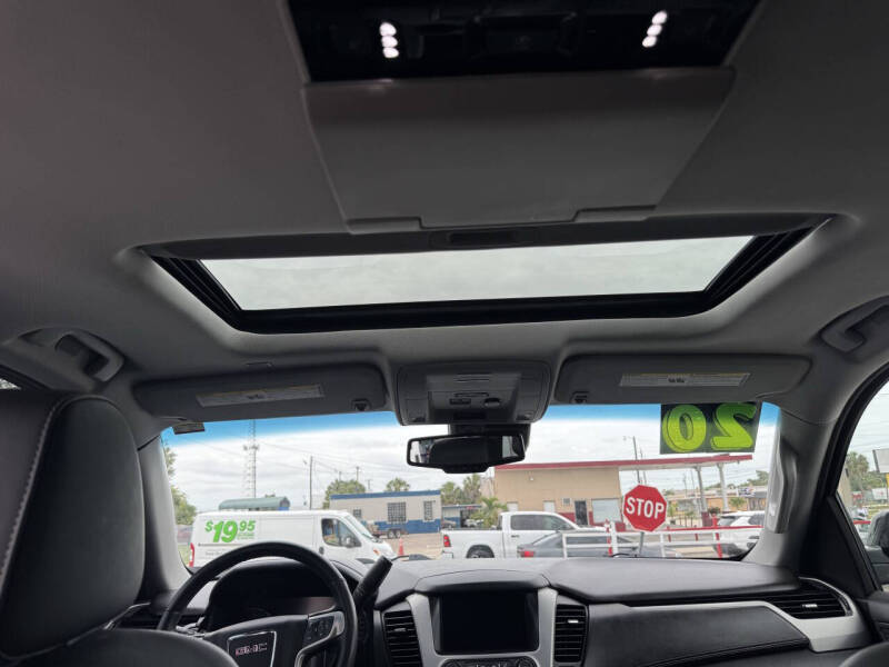2020 GMC Yukon SLT