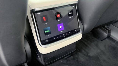 2023 Tesla Model X Standard Range
